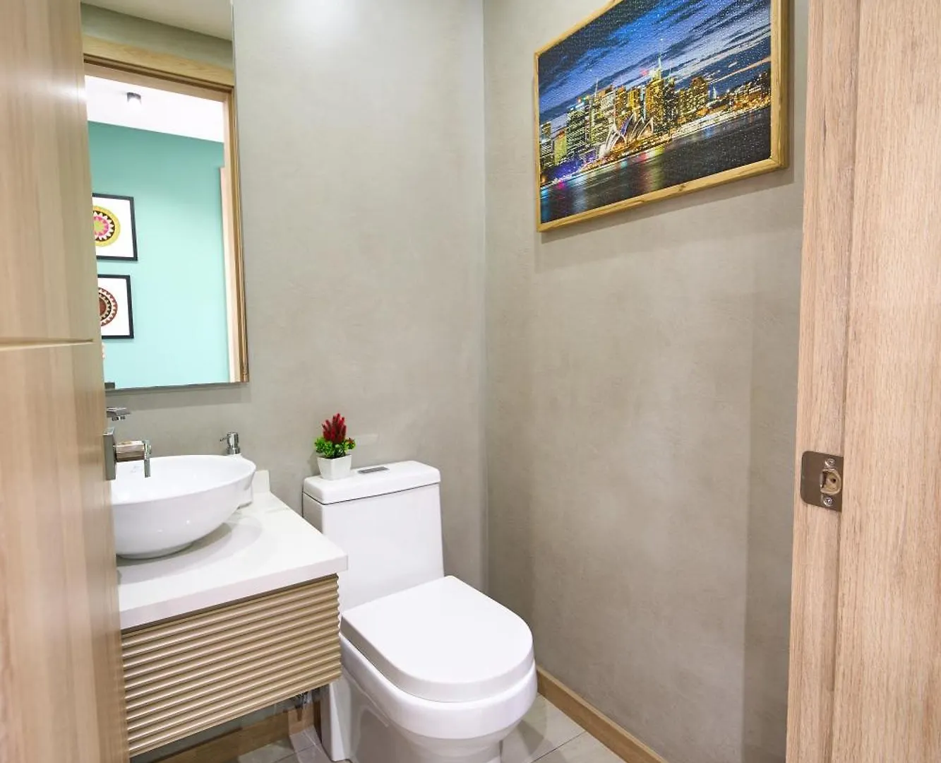 Luxury Suite In La Carolina Quito Ecuador