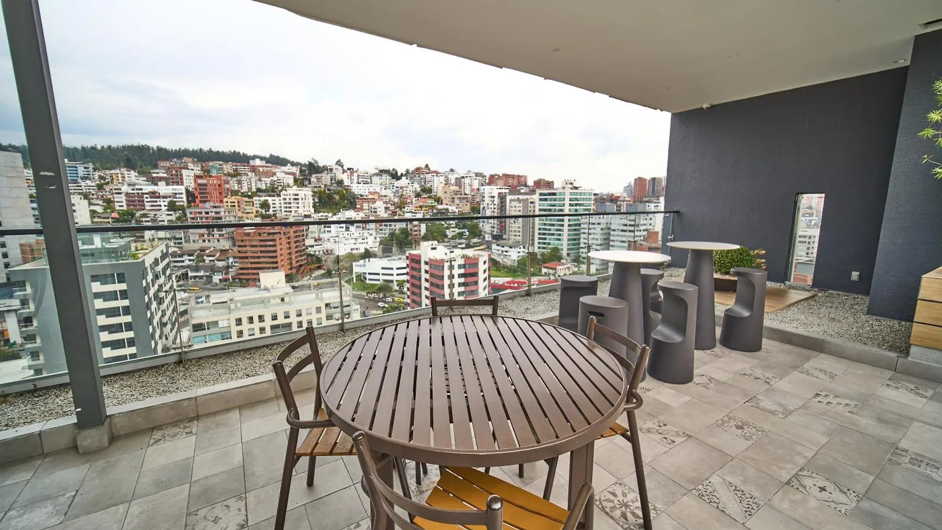 Luxury Suite In La Carolina Quito